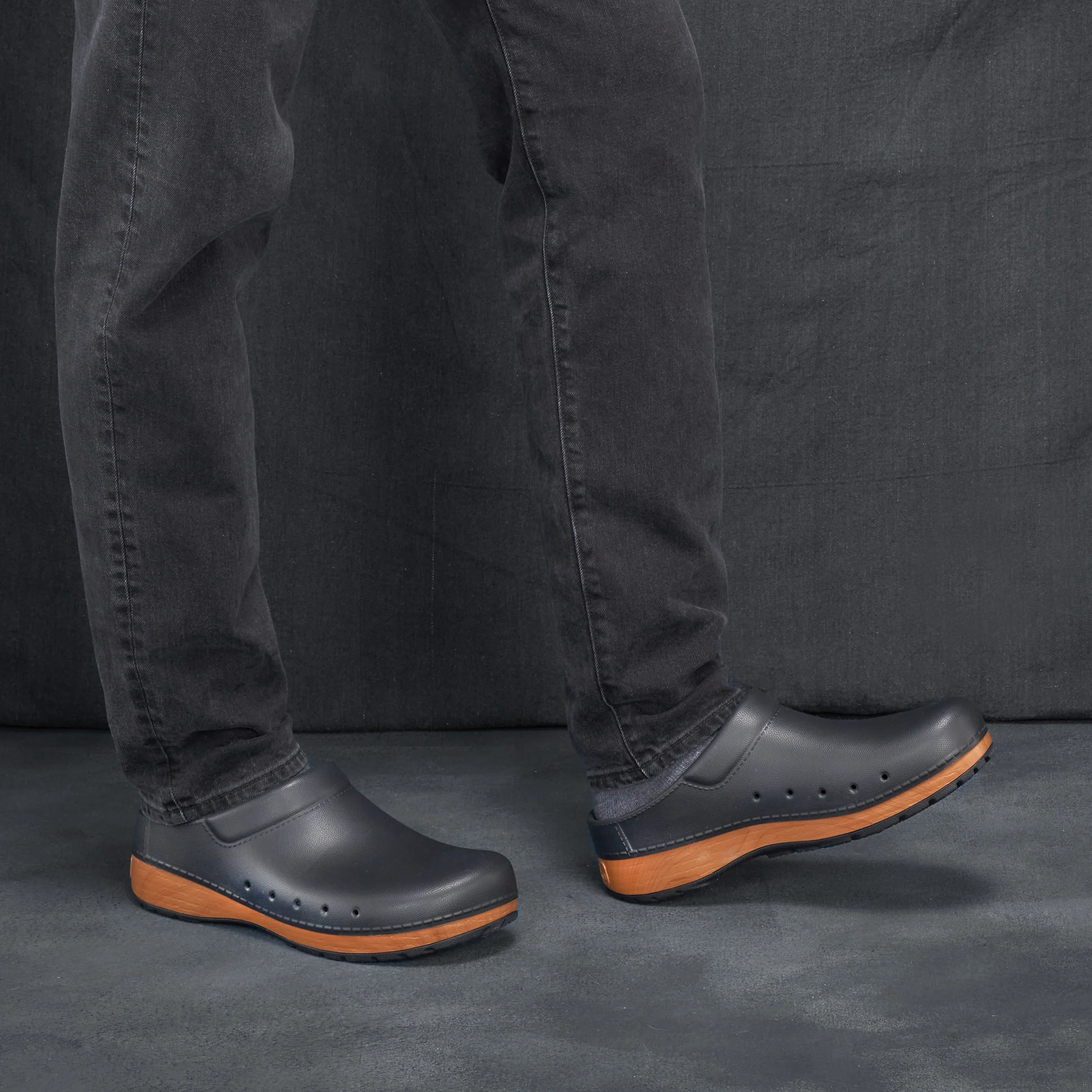Kane Mens Black Mule - Image 5